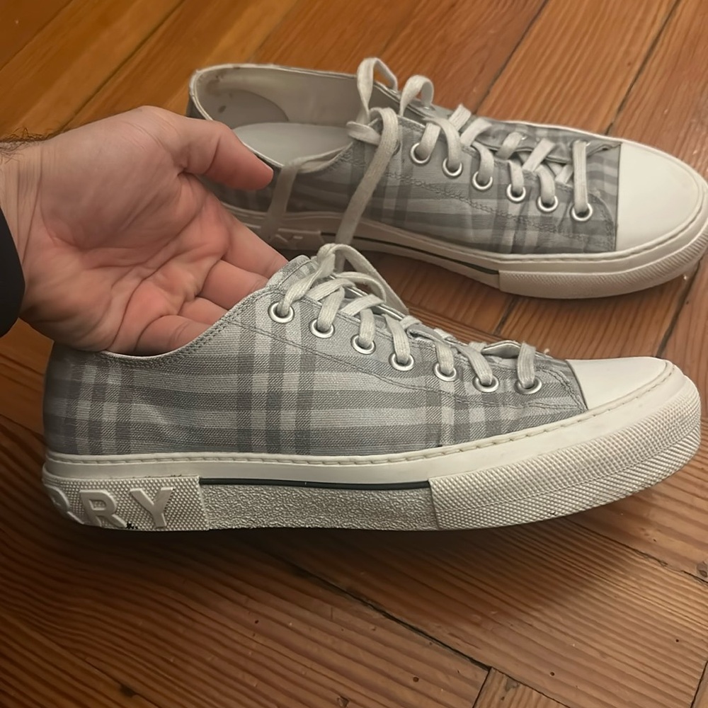 BURBERRY gray monogram sneaker size EU 45
